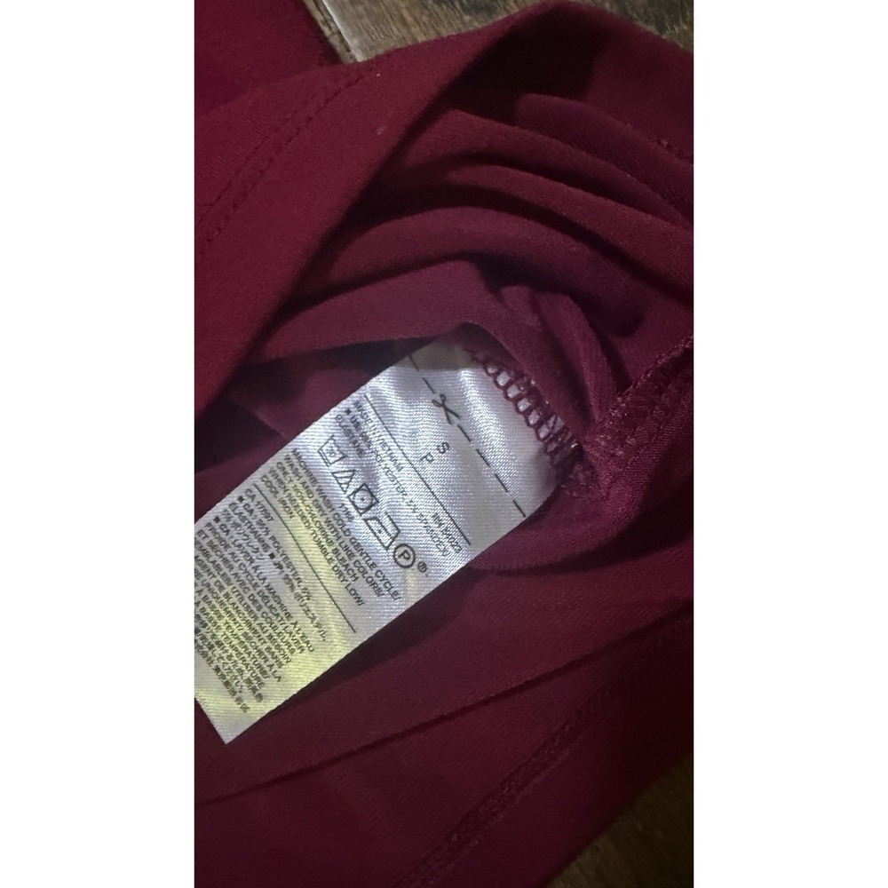 Banana Republic Womens Burgundy Long Sleeve Crew Neck Top Size Small - Picture 4 of 5